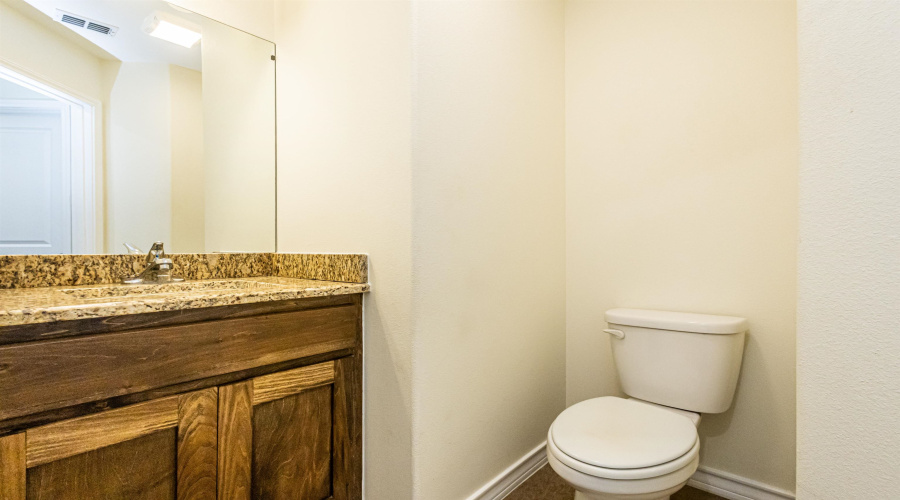 3508 Eduardo E Hayes Rd., LAREDO, Texas 78046, 3 Bedrooms Bedrooms, 7 Rooms Rooms,2 BathroomsBathrooms,Residential,For Rent,3508 Eduardo E Hayes Rd.,20260502