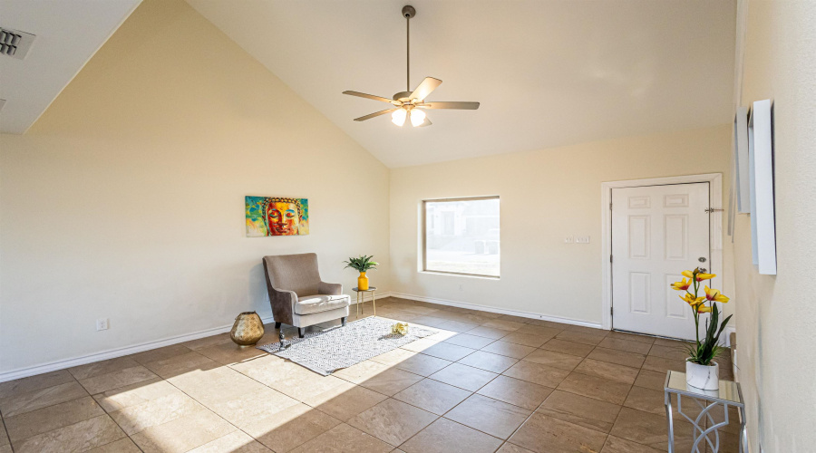 3508 Eduardo E Hayes Rd., LAREDO, Texas 78046, 3 Bedrooms Bedrooms, 7 Rooms Rooms,2 BathroomsBathrooms,Residential,For Rent,3508 Eduardo E Hayes Rd.,20260502