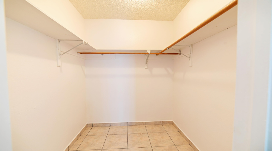 304 Rancho Viejo Dr, Laredo, Texas 78045, 4 Bedrooms Bedrooms, 6 Rooms Rooms,2 BathroomsBathrooms,Residential,For Sale,304 Rancho Viejo Dr,20260506