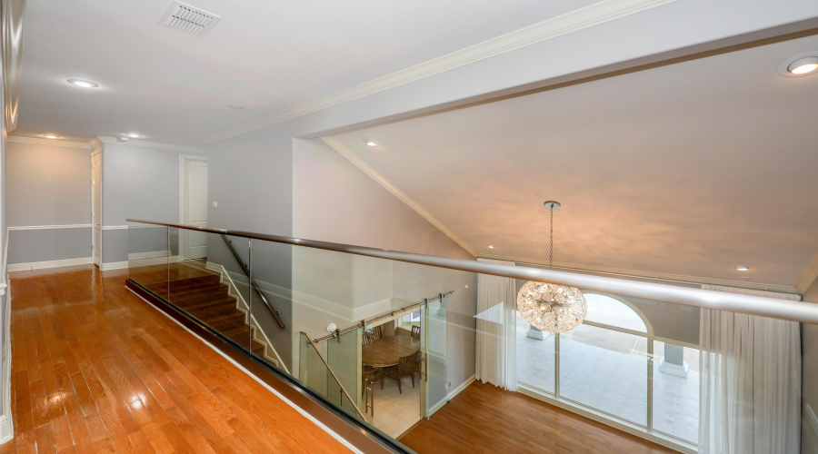 206 Elkington Lp, LAREDO, Texas 78045, 5 Bedrooms Bedrooms, 11 Rooms Rooms,5 BathroomsBathrooms,Residential,For Sale,206 Elkington Lp,20260507