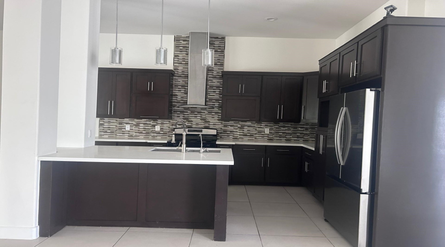 2811 T.S. Eliot Dr, Laredo, Texas 78041, 4 Bedrooms Bedrooms, 5 Rooms Rooms,3 BathroomsBathrooms,Residential,For Rent,2811 T.S. Eliot Dr,20260509