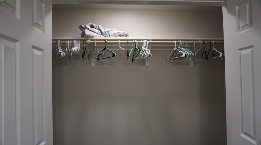 1610 Alborada Dr., Laredo, Texas 78045, 6 Bedrooms Bedrooms, 10 Rooms Rooms,3 BathroomsBathrooms,Residential,For Sale,1610 Alborada Dr.,20260513