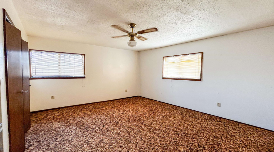 548 Cerrito Dr, Zapata, Texas 78076, 3 Bedrooms Bedrooms, 7 Rooms Rooms,2 BathroomsBathrooms,Residential,For Sale,548 Cerrito Dr,20260518