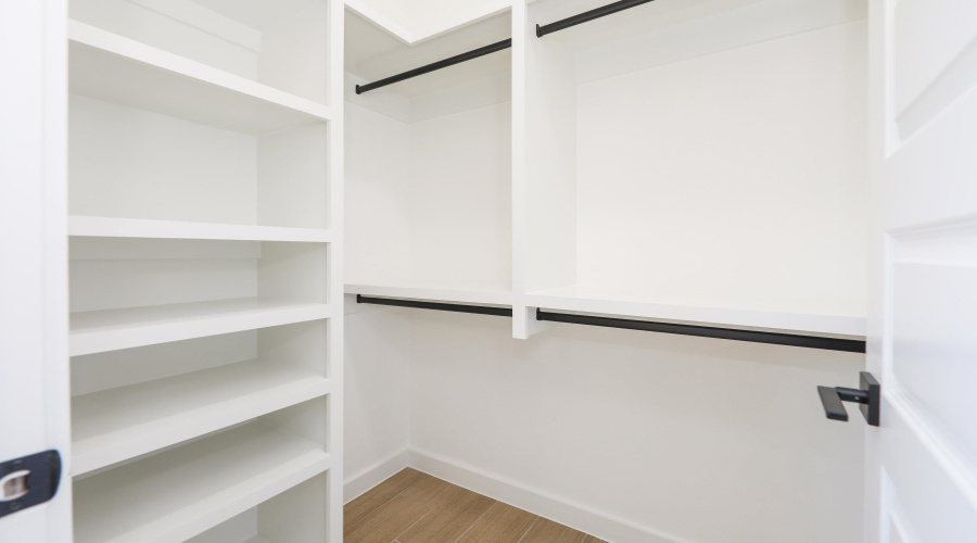 5612 Moses Lp., LAREDO, Texas 78046, 3 Bedrooms Bedrooms, 4 Rooms Rooms,2 BathroomsBathrooms,Residential,For Sale,5612 Moses Lp.,20260520