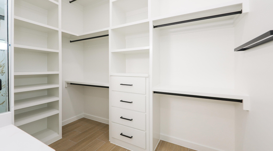 5612 Moses Lp., LAREDO, Texas 78046, 3 Bedrooms Bedrooms, 4 Rooms Rooms,2 BathroomsBathrooms,Residential,For Sale,5612 Moses Lp.,20260520