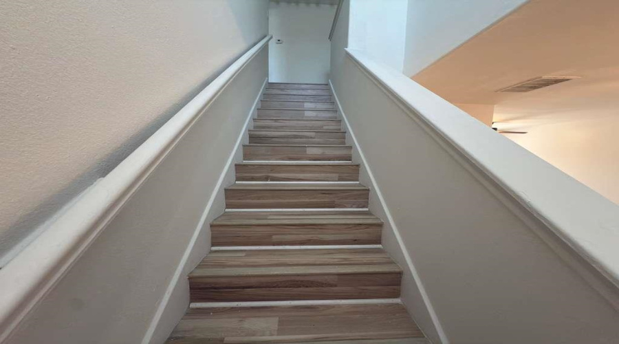 504 Campanario Ln, Laredo, Texas 78046, 4 Bedrooms Bedrooms, 7 Rooms Rooms,2 BathroomsBathrooms,Residential,For Sale,504 Campanario Ln,20260522