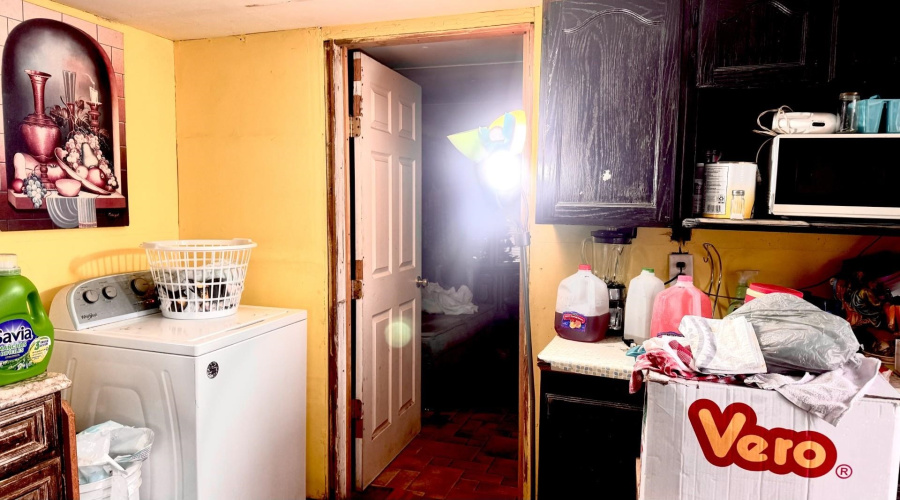 120 Masterson Rd, LAREDO, Texas 78046, 2 Bedrooms Bedrooms, 4 Rooms Rooms,1 BathroomBathrooms,Residential,For Sale,120 Masterson Rd,20260534