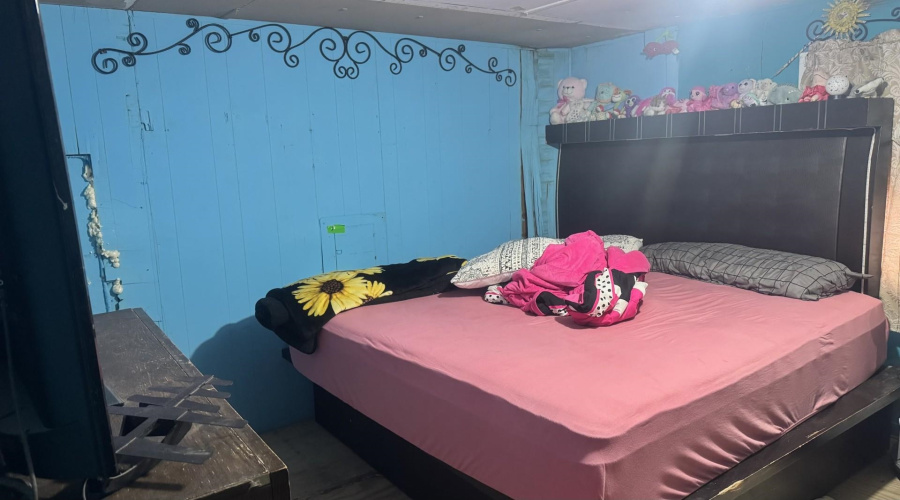 120 Masterson Rd, LAREDO, Texas 78046, 2 Bedrooms Bedrooms, 4 Rooms Rooms,1 BathroomBathrooms,Residential,For Sale,120 Masterson Rd,20260534