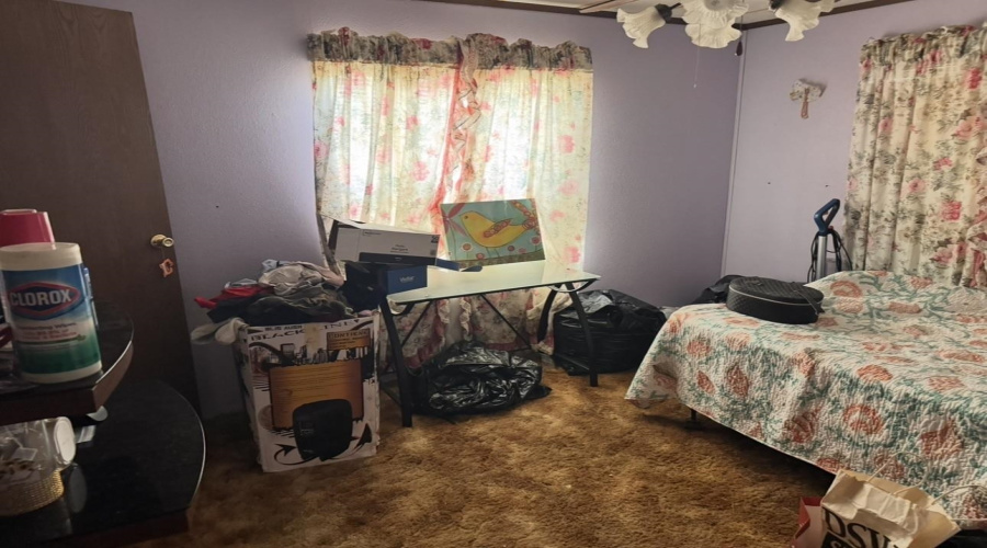 1604 Siesta Ln, ZAPATA, Texas 78076, 3 Bedrooms Bedrooms, 5 Rooms Rooms,2 BathroomsBathrooms,Residential,For Sale,1604 Siesta Ln,20260535