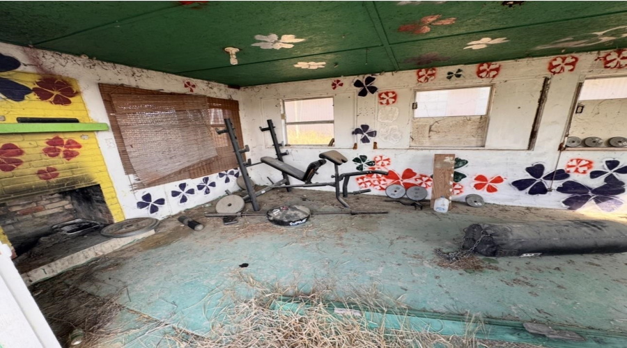 1608 Siesta Ln, ZAPATA, Texas 78076, 2 Bedrooms Bedrooms, 3 Rooms Rooms,1 BathroomBathrooms,Residential,For Sale,1608 Siesta Ln,20260536