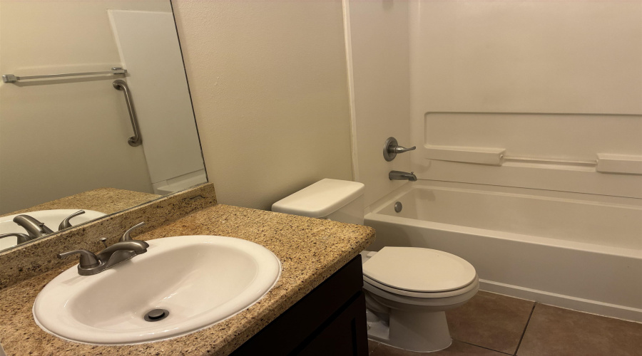 5402 Marcella Ave, LAREDO, Texas 78041, 2 Bedrooms Bedrooms, 4 Rooms Rooms,1 BathroomBathrooms,Residential,For Rent,5402 Marcella Ave,20260538