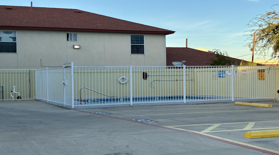 5402 Marcella Ave, LAREDO, Texas 78041, 2 Bedrooms Bedrooms, 4 Rooms Rooms,1 BathroomBathrooms,Residential,For Rent,5402 Marcella Ave,20260538