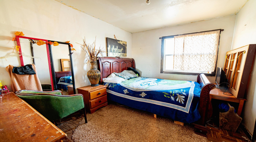 2419 Chihuahua St, Laredo, Texas 78043, 1 Room Rooms,1 BathroomBathrooms,Commercial retail/office,For Sale,2419 Chihuahua St,20260542