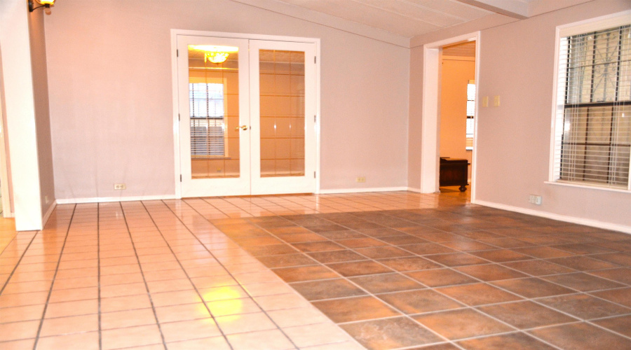 2118 Reynolds St, Laredo, Texas 78043-2319, 3 Bedrooms Bedrooms, 10 Rooms Rooms,3 BathroomsBathrooms,Residential,For Sale,2118 Reynolds St,20260540