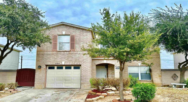 3054 St Isaac Lp, LAREDO, Texas 78046-0000, 5 Bedrooms Bedrooms, 7 Rooms Rooms,4 BathroomsBathrooms,Residential,For Sale,3054 St Isaac Lp,20260547