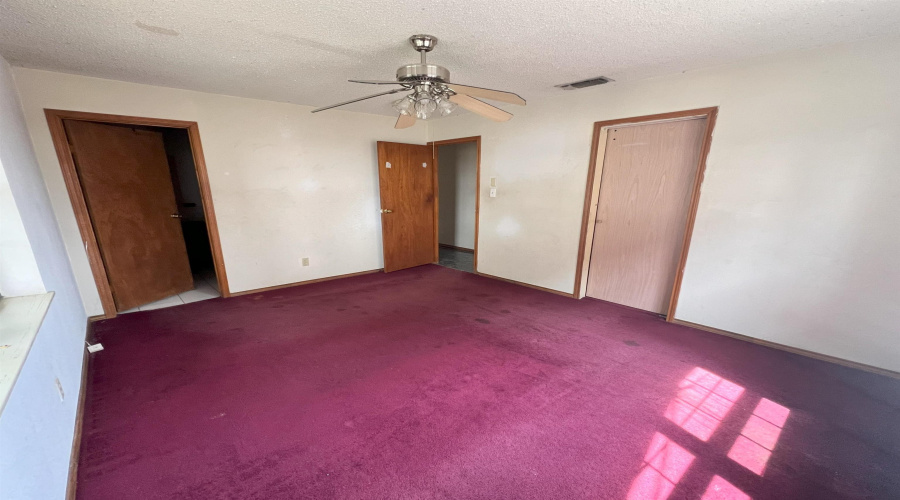 309 Glenn St, Zapata, Texas 78076, 3 Bedrooms Bedrooms, 8 Rooms Rooms,2 BathroomsBathrooms,Residential,For Sale,309 Glenn St,20260552