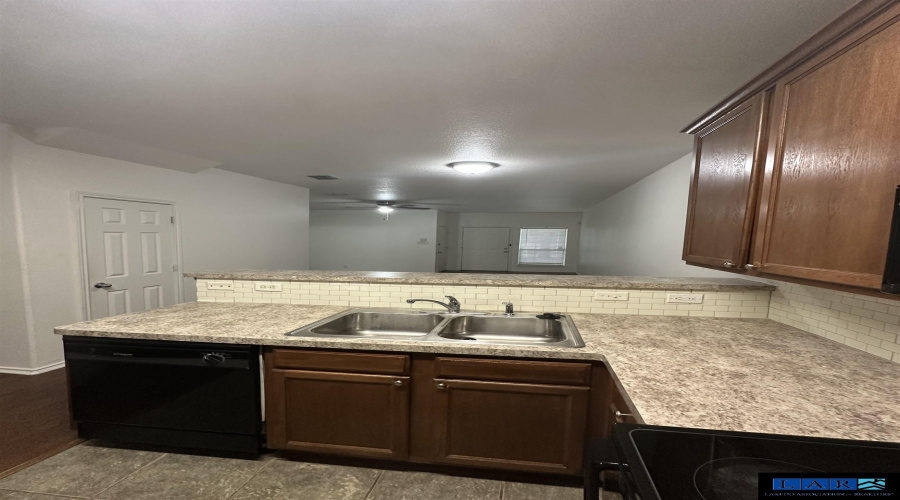 4109 Copano Bay, San Antonio, Texas 78229, 2 Bedrooms Bedrooms, 4 Rooms Rooms,2 BathroomsBathrooms,Residential,For Rent,4109 Copano Bay,20260553