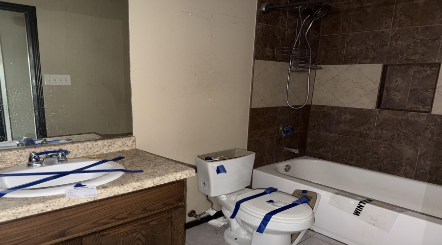 4402 Peacock St., Laredo, Texas 78045, 4 Bedrooms Bedrooms, 6 Rooms Rooms,2 BathroomsBathrooms,Residential,For Sale,4402 Peacock St.,20260555