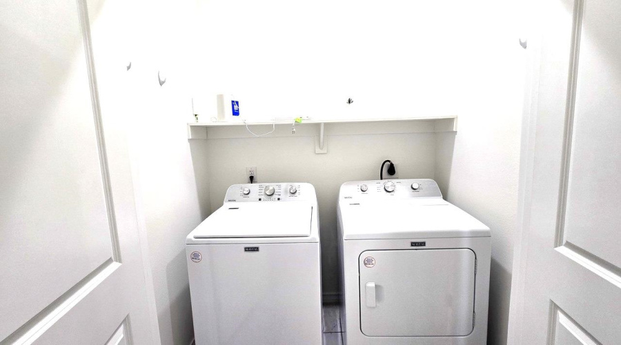 9908 Bijan Dr., Laredo, Texas 78045, 3 Bedrooms Bedrooms, 6 Rooms Rooms,2 BathroomsBathrooms,Residential,For Sale,9908 Bijan Dr.,20260557