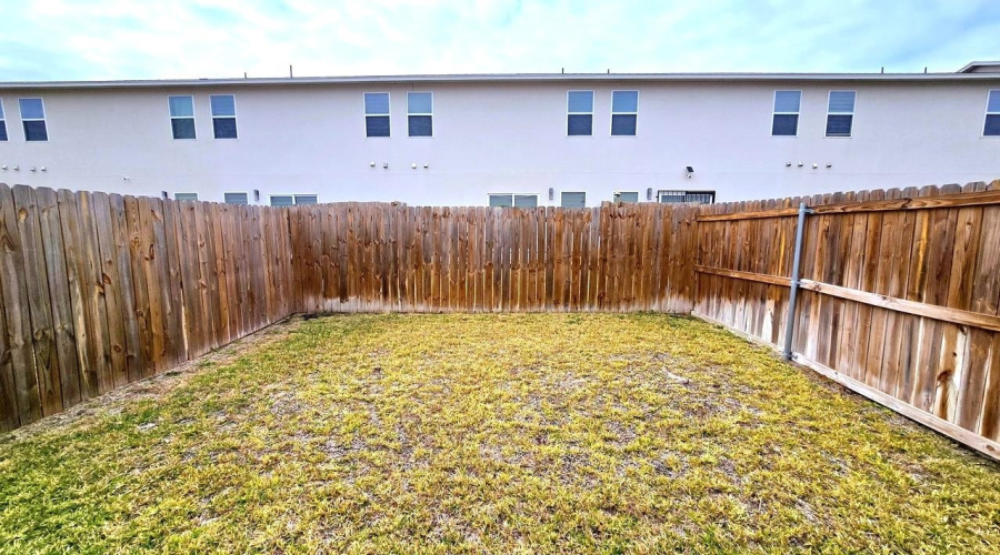 9908 Bijan Dr., Laredo, Texas 78045, 3 Bedrooms Bedrooms, 6 Rooms Rooms,2 BathroomsBathrooms,Residential,For Sale,9908 Bijan Dr.,20260557