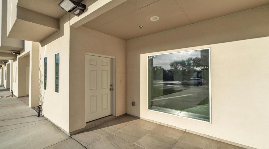 504 Gale Ct, Laredo, Texas 78041, 3 Bedrooms Bedrooms, 5 Rooms Rooms,2 BathroomsBathrooms,Residential,For Sale,504 Gale Ct,20253054