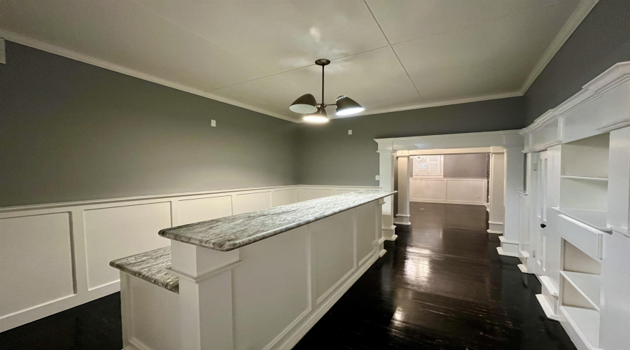 1020 Main Ave, Laredo, Texas 78040-4943, ,2 BathroomsBathrooms,Commercial retail/office,For Rent,1020 Main Ave,20260562