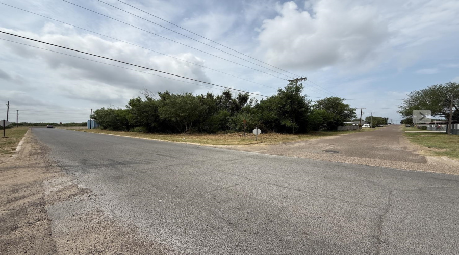 1313 13th St., Zapata, Texas 78076-0000, ,Land,For Sale,1313 13th St.,20253082