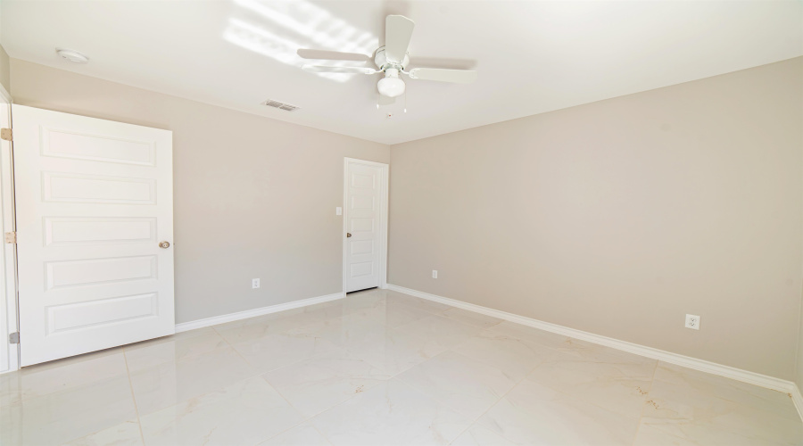 315 Dorel Dr, LAREDO, Texas 78043, 2 Bedrooms Bedrooms, 4 Rooms Rooms,1 BathroomBathrooms,Residential,For Rent,315 Dorel Dr,20253238