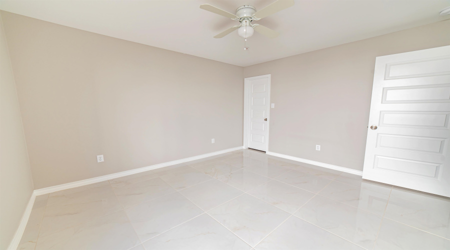 315 Dorel Dr, LAREDO, Texas 78043, 2 Bedrooms Bedrooms, 4 Rooms Rooms,1 BathroomBathrooms,Residential,For Rent,315 Dorel Dr,20253238