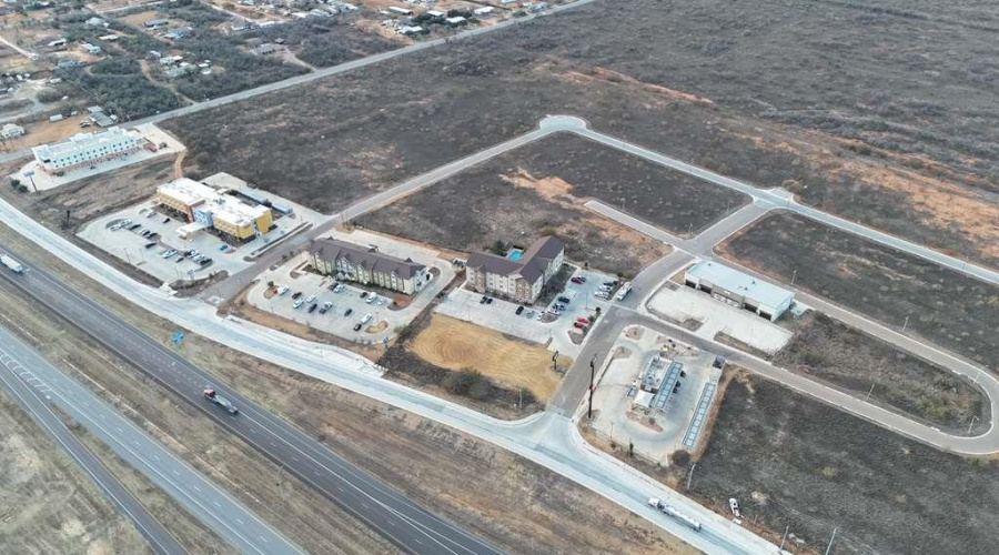 02 IH-35 Access Rd, Cotulla, Texas 78014, ,Land,For Sale,02 IH-35 Access Rd,20260560