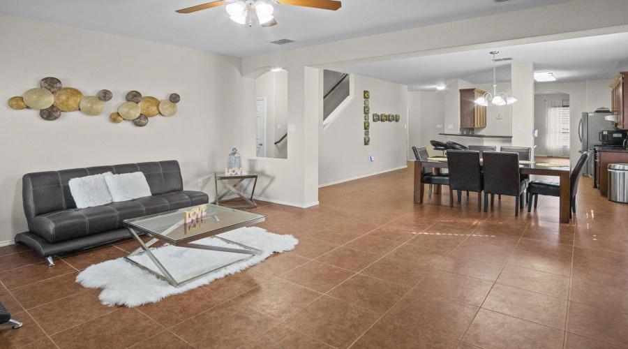 3204 Quintero St, Laredo, Texas 78045, 4 Bedrooms Bedrooms, 9 Rooms Rooms,2 BathroomsBathrooms,Residential,For Sale,3204 Quintero St,20260565