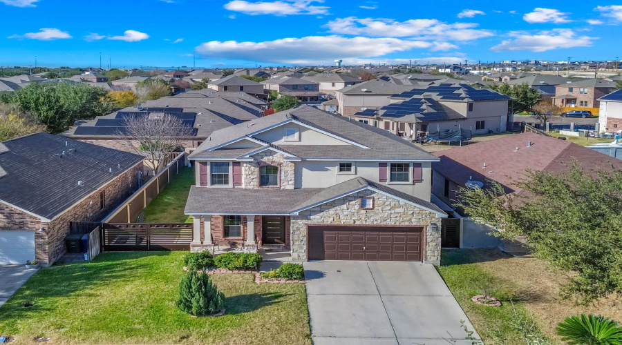 3204 Quintero St, Laredo, Texas 78045, 4 Bedrooms Bedrooms, 9 Rooms Rooms,2 BathroomsBathrooms,Residential,For Sale,3204 Quintero St,20260565