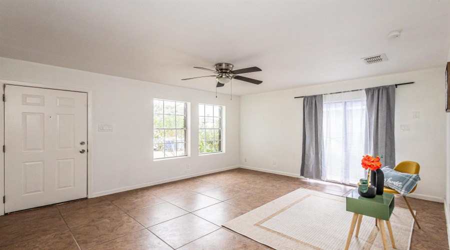 506 Red Cloud Cir, LAREDO, Texas 78046, 4 Bedrooms Bedrooms, 6 Rooms Rooms,3 BathroomsBathrooms,Residential,For Sale,506 Red Cloud Cir,20260569