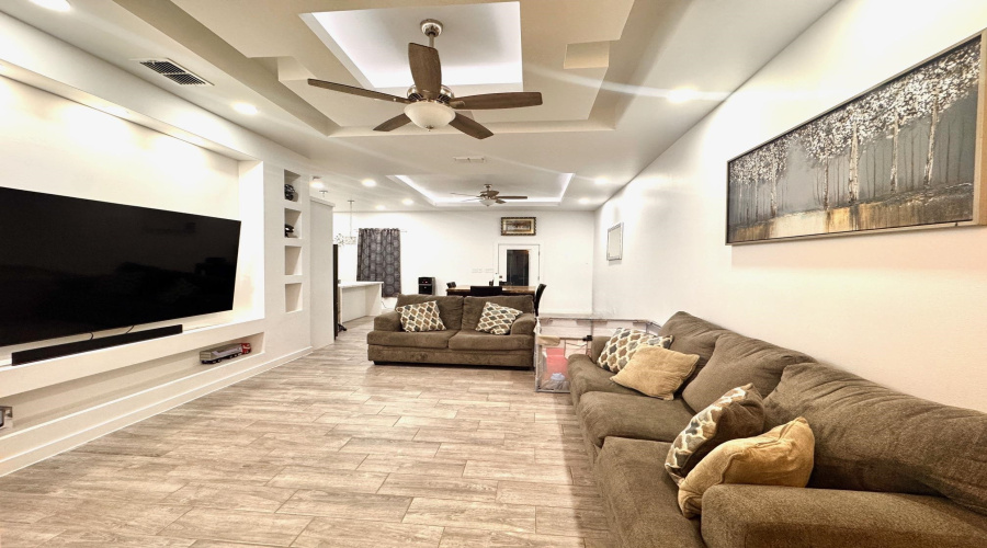 5515 Eva Ct., LAREDO, Texas 78046, 3 Bedrooms Bedrooms, 5 Rooms Rooms,2 BathroomsBathrooms,Residential,For Sale,5515 Eva Ct.,20260591