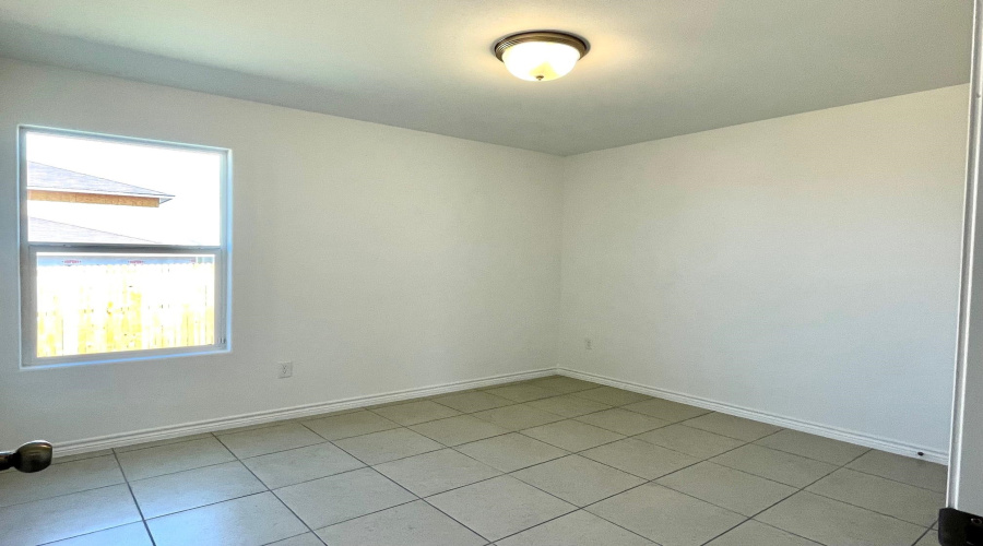 5429 Encanto Dr., LAREDO, Texas 78046, 4 Bedrooms Bedrooms, 6 Rooms Rooms,2 BathroomsBathrooms,Residential,For Rent,5429 Encanto Dr.,20260592