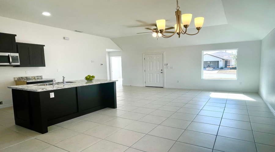 5429 Encanto Dr., LAREDO, Texas 78046, 4 Bedrooms Bedrooms, 6 Rooms Rooms,2 BathroomsBathrooms,Residential,For Rent,5429 Encanto Dr.,20260592