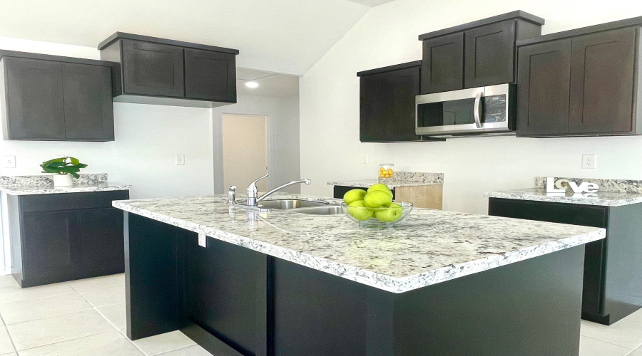 5429 Encanto Dr., LAREDO, Texas 78046, 4 Bedrooms Bedrooms, 6 Rooms Rooms,2 BathroomsBathrooms,Residential,For Rent,5429 Encanto Dr.,20260592