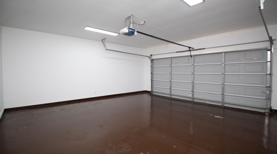 7213 Lake Victoria Rd, Laredo, Texas 78041, 4 Bedrooms Bedrooms, 7 Rooms Rooms,2 BathroomsBathrooms,Residential,For Sale,7213 Lake Victoria Rd,20260594