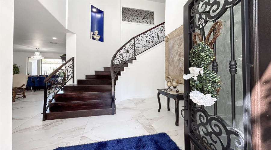 7213 Lake Victoria Rd, Laredo, Texas 78041, 4 Bedrooms Bedrooms, 7 Rooms Rooms,2 BathroomsBathrooms,Residential,For Sale,7213 Lake Victoria Rd,20260594