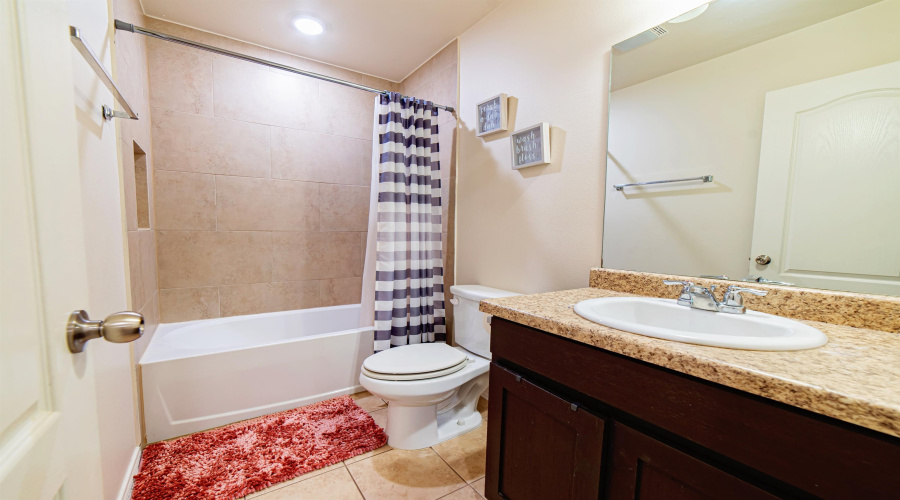 2021 Port Louisiana Dr, laredo, Texas 78045, 3 Bedrooms Bedrooms, 4 Rooms Rooms,2 BathroomsBathrooms,Residential,For Rent,2021 Port Louisiana Dr,20260604