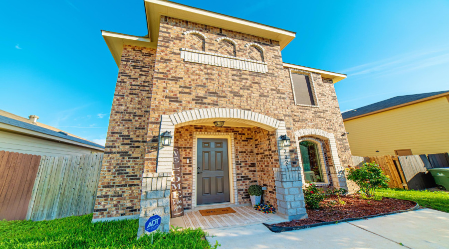 2021 Port Louisiana Dr, laredo, Texas 78045, 3 Bedrooms Bedrooms, 4 Rooms Rooms,2 BathroomsBathrooms,Residential,For Rent,2021 Port Louisiana Dr,20260604