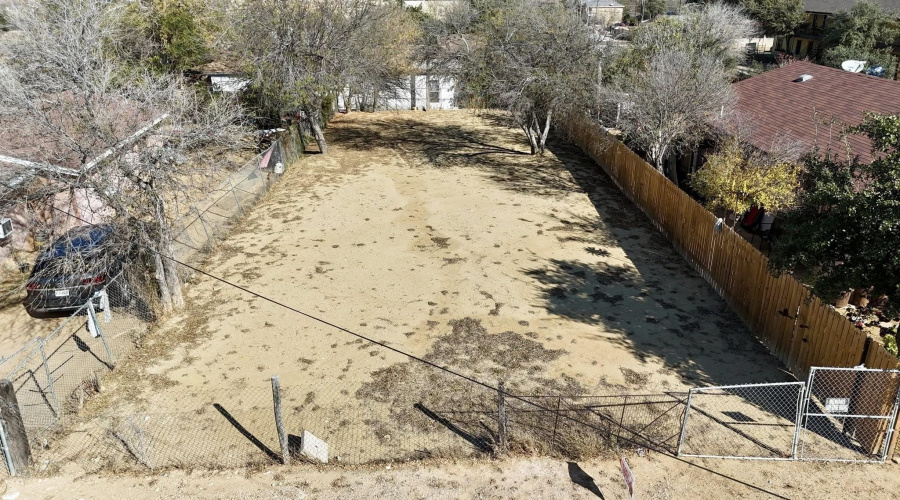 2818 Norton St, Laredo, Texas 78046, ,Land,For Sale,2818 Norton St,20260611