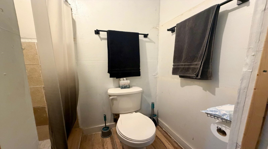 515 Rosario St, Laredo, Texas 78040, ,Multi-family,For Sale,515 Rosario St,20260596