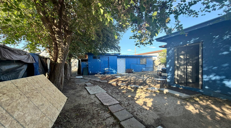 515 Rosario St, Laredo, Texas 78040, ,Multi-family,For Sale,515 Rosario St,20260596