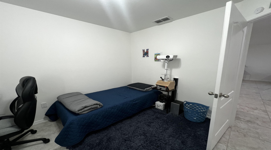 1810 Brownwood St., LAREDO, Texas 78046, 4 Bedrooms Bedrooms, 6 Rooms Rooms,2 BathroomsBathrooms,Residential,For Sale,1810 Brownwood St.,20260606