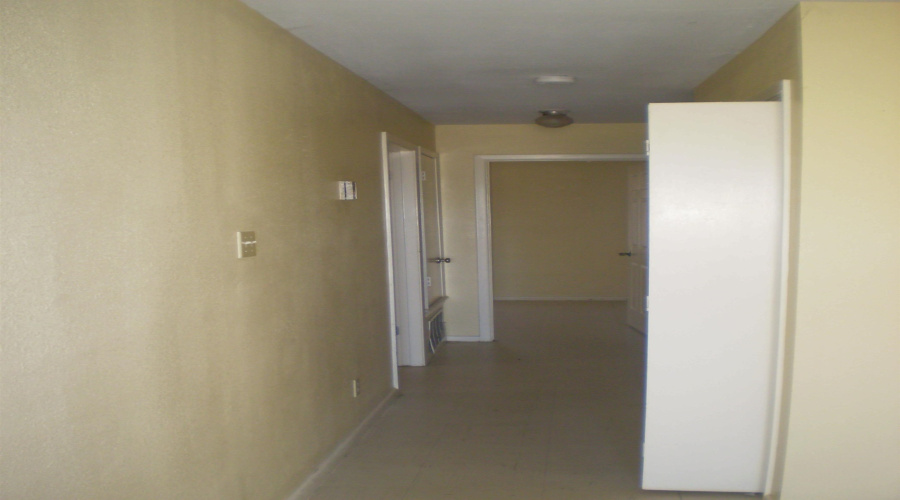 148 Kennedy Lp, Laredo, Texas 78046, 4 Bedrooms Bedrooms, 6 Rooms Rooms,2 BathroomsBathrooms,Residential,For Rent,148 Kennedy Lp,20260600