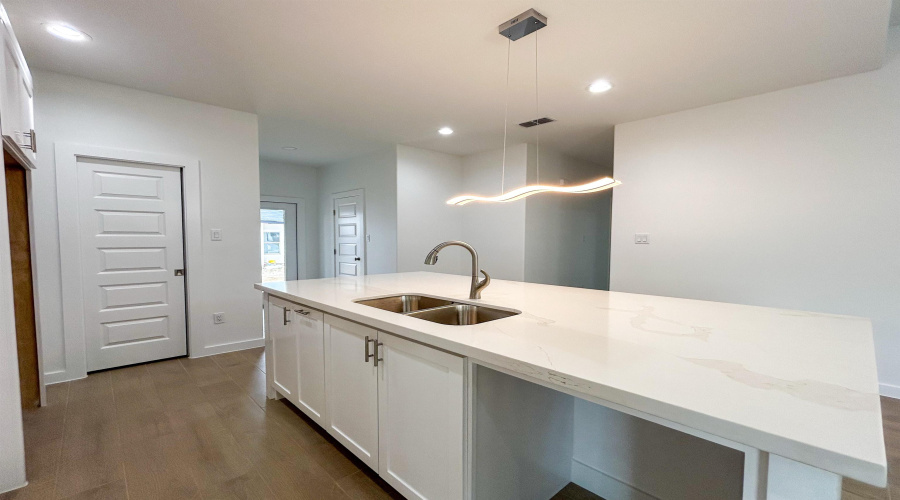 1719 Cordova Dr., Laredo, Texas 78046, 3 Bedrooms Bedrooms, 4 Rooms Rooms,2 BathroomsBathrooms,Residential,For Sale,1719 Cordova Dr.,20260601