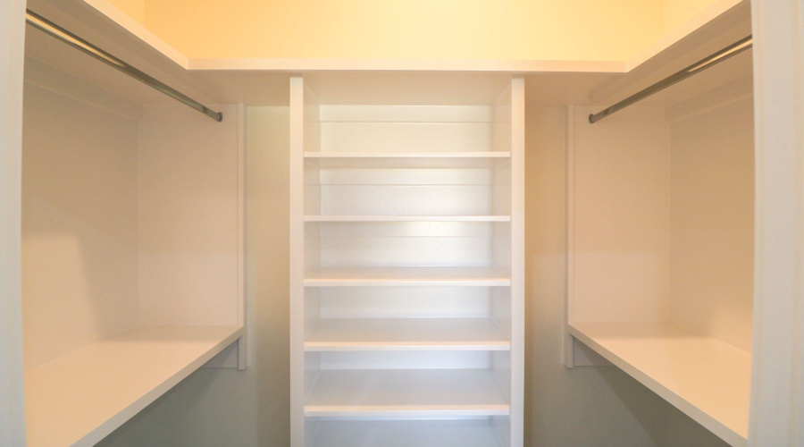 1719 Cordova Dr., Laredo, Texas 78046, 3 Bedrooms Bedrooms, 4 Rooms Rooms,2 BathroomsBathrooms,Residential,For Sale,1719 Cordova Dr.,20260601