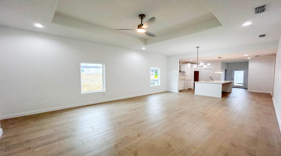 1719 Cordova Dr., Laredo, Texas 78046, 3 Bedrooms Bedrooms, 4 Rooms Rooms,2 BathroomsBathrooms,Residential,For Sale,1719 Cordova Dr.,20260601