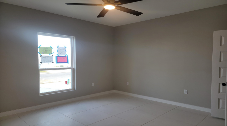 4001 Yoyis St., Laredo, Texas 78046, 3 Bedrooms Bedrooms, 6 Rooms Rooms,2 BathroomsBathrooms,Residential,For Sale,4001 Yoyis St.,20260619